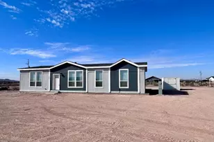 38402 W Latham St, Tonopah, AZ 85354 - Photo 1