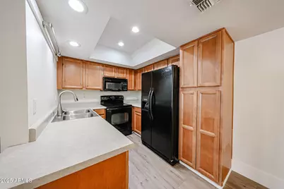 1820 E Morten Avenue #119, Phoenix, AZ 85020 - Photo 4