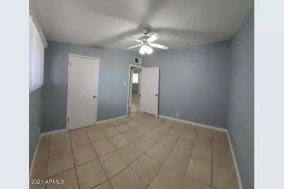 726 W Pepper Place #B, Mesa, AZ 85201 - Photo 1