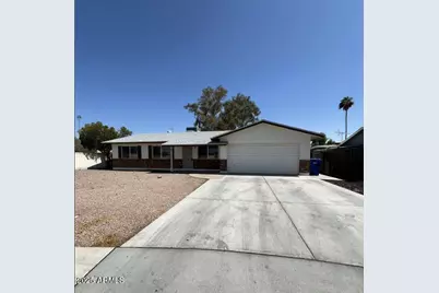 1559 E Flower Circle, Mesa, AZ 85204 - Photo 1