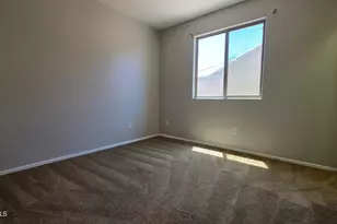 25748 W Siesta Way, Buckeye, AZ 85326 - Photo 12