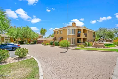 1411 E Orangewood, Phoenix, AZ 85020 - Photo 1