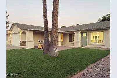 2753 E Aster, Phoenix, AZ 85032 - Photo 1