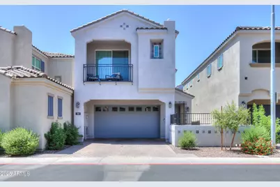 281 E Shamrock Drive, Chandler, AZ 85286 - Photo 1