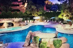 4303 E Cactus Rd, Phoenix, AZ 85032 - Photo 1