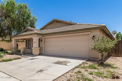 16783 W Taylor Street, Goodyear, AZ 85338 - Photo 2