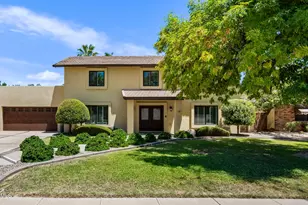 538 W Las Palmaritas, Phoenix, AZ 85021 - Photo 1