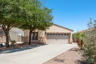 874 E Lamonte, San Tan Valley, AZ 85140 - Photo 1