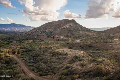 000 Breezy Hill Drive #27, Globe, AZ 85501 - Photo 2
