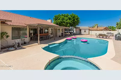 930 N Sandal, Mesa, AZ 85205 - Photo 1