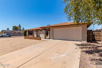 662 W Laguna Azul Avenue, Mesa, AZ 85210 - Photo 1