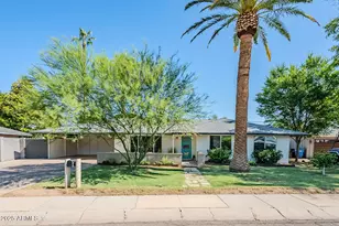 314 E Royal Palm, Phoenix, AZ 85020 - Photo 1