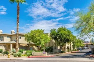 1880 E Morten Ave E, Phoenix, AZ 85020 - Photo 1