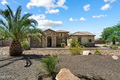 7205 W Fallen Leaf Lane, Peoria, AZ 85383 - Photo 1