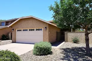 12830 S Wakial, Phoenix, AZ 85044 - Photo 1