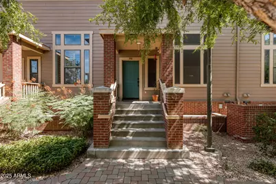 710 S Beck Avenue, Tempe, AZ 85281 - Photo 1