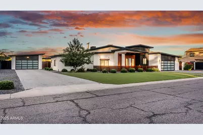 2215 N 38th, Phoenix, AZ 85008 - Photo 1