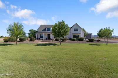 10447 W Southern, Tolleson, AZ 85353 - Photo 1