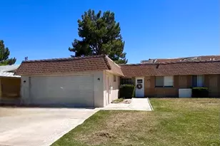 10727 W Kelso Dr, Sun City, AZ 85351 - Photo 1