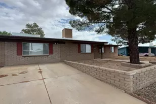 3733 Sparrow, Sierra Vista, AZ 85635 - Photo 1