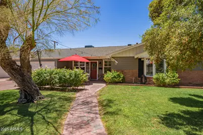 4710 N 33rd, Phoenix, AZ 85018 - Photo 1