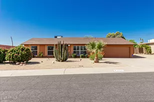 2437 E North Ln, Phoenix, AZ 85028 - Photo 1