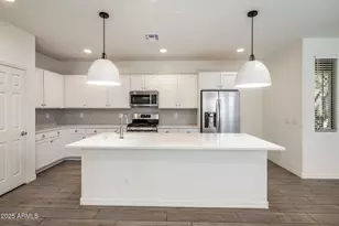 5809 W Warner, Phoenix, AZ 85043 - Photo 1