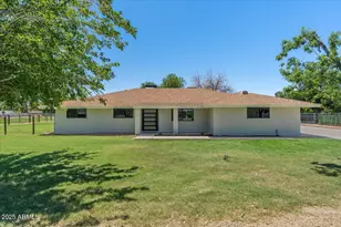 121 E Ivanhoe St, Gilbert, AZ 85295 - Photo 1