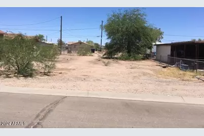 706 W 12th Street #4, Casa Grande, AZ 85122 - Photo 1