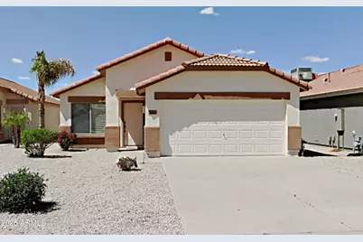 1074 E Nardini Street, San Tan Valley, AZ 85140 - Photo 1