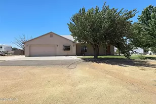 798 N Firesky, Chino Valley, AZ 86323 - Photo 1