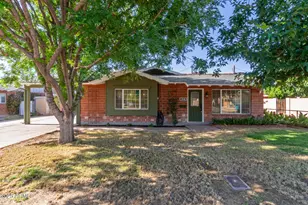 3538 W Sierra Vista Dr, Phoenix, AZ 85019 - Photo 1