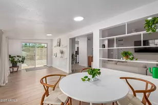 902 E Wahalla, Phoenix, AZ 85024 - Photo 1