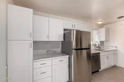 1407 E El Camino, Phoenix, AZ 85020 - Photo 1