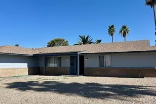 2815 E Laurel, Phoenix, AZ 85028 - Photo 1