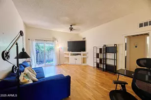 6528 N 24th Dr, Phoenix, AZ 85015 - Photo 1