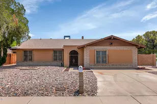 12601 N 35th Pl, Phoenix, AZ 85032 - Photo 1