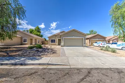15336 W Maui, Surprise, AZ 85379 - Photo 1