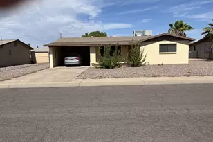 1346 S Main, Apache Junction, AZ 85120 - Photo 1