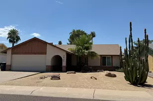 3425 W Muriel, Phoenix, AZ 85053 - Photo 1