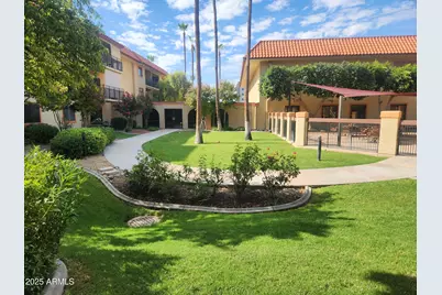 10330 W Thunderbird Boulevard #C104, Sun City, AZ 85351 - Photo 1