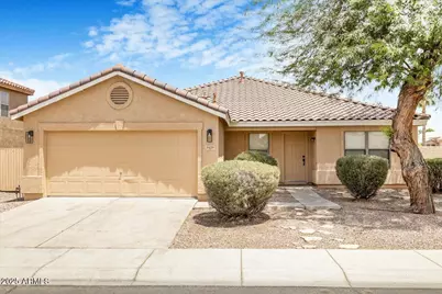 9428 W Highland Avenue, Phoenix, AZ 85037 - Photo 1