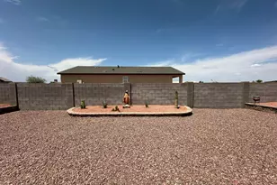 14750 S Durango Rd, Arizona City, AZ 85123 - Photo 48