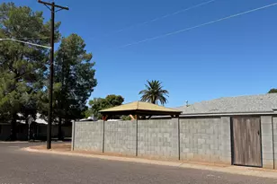 4526 E Earll Dr, Phoenix, AZ 85018 - Photo 1