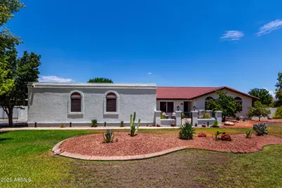 636 E Mesquite Avenue, Gilbert, AZ 85296 - Photo 1