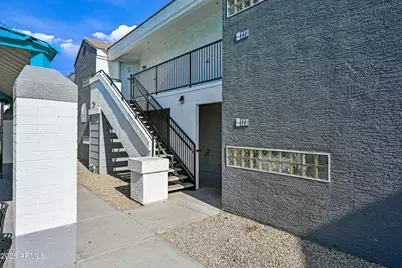 3065 N 67th Avenue #Apt 137, Phoenix, AZ 85033 - Photo 1