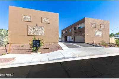 4307 N 13th Place, Phoenix, AZ 85014 - Photo 1