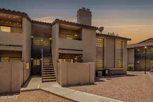 533 W Guadalupe, Mesa, AZ 85210 - Photo 1