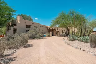 8402 E Cactus Wren Rd, Scottsdale, AZ 85250 - Photo 1