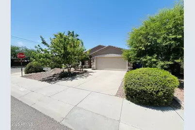 17802 N 41st Place, Phoenix, AZ 85032 - Photo 1